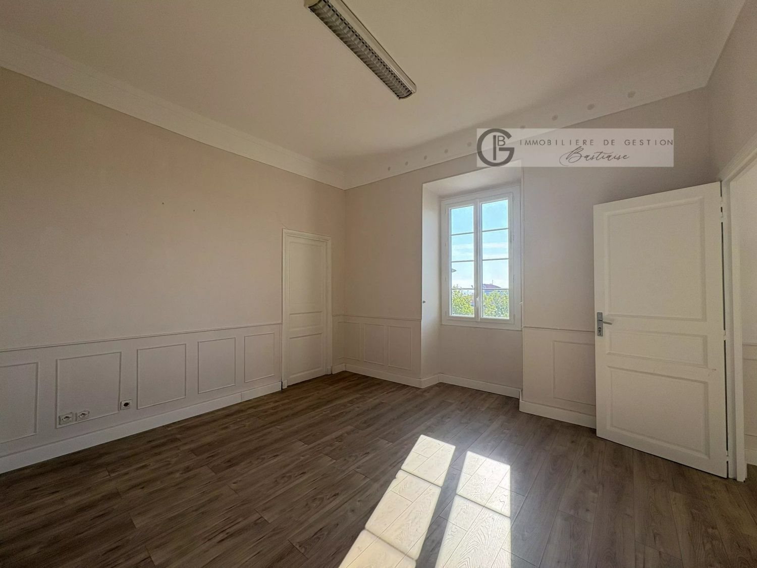 Appartement à louer, 116m², Bastia