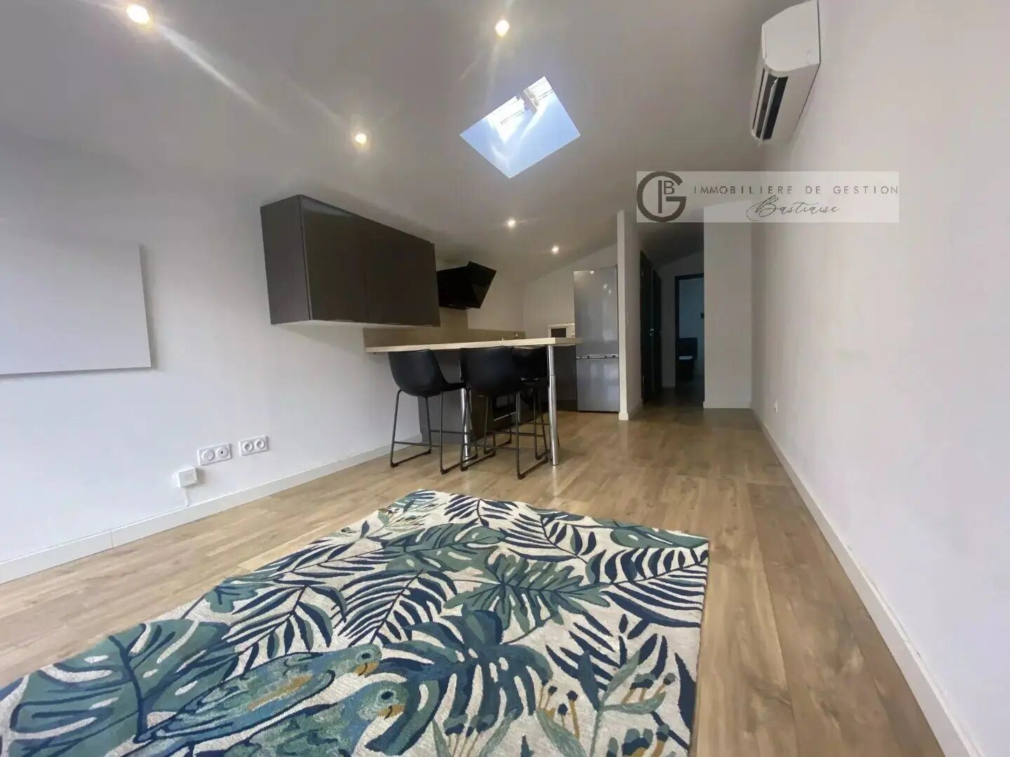Appartement à louer, 35m², San-Martino-di-Lota