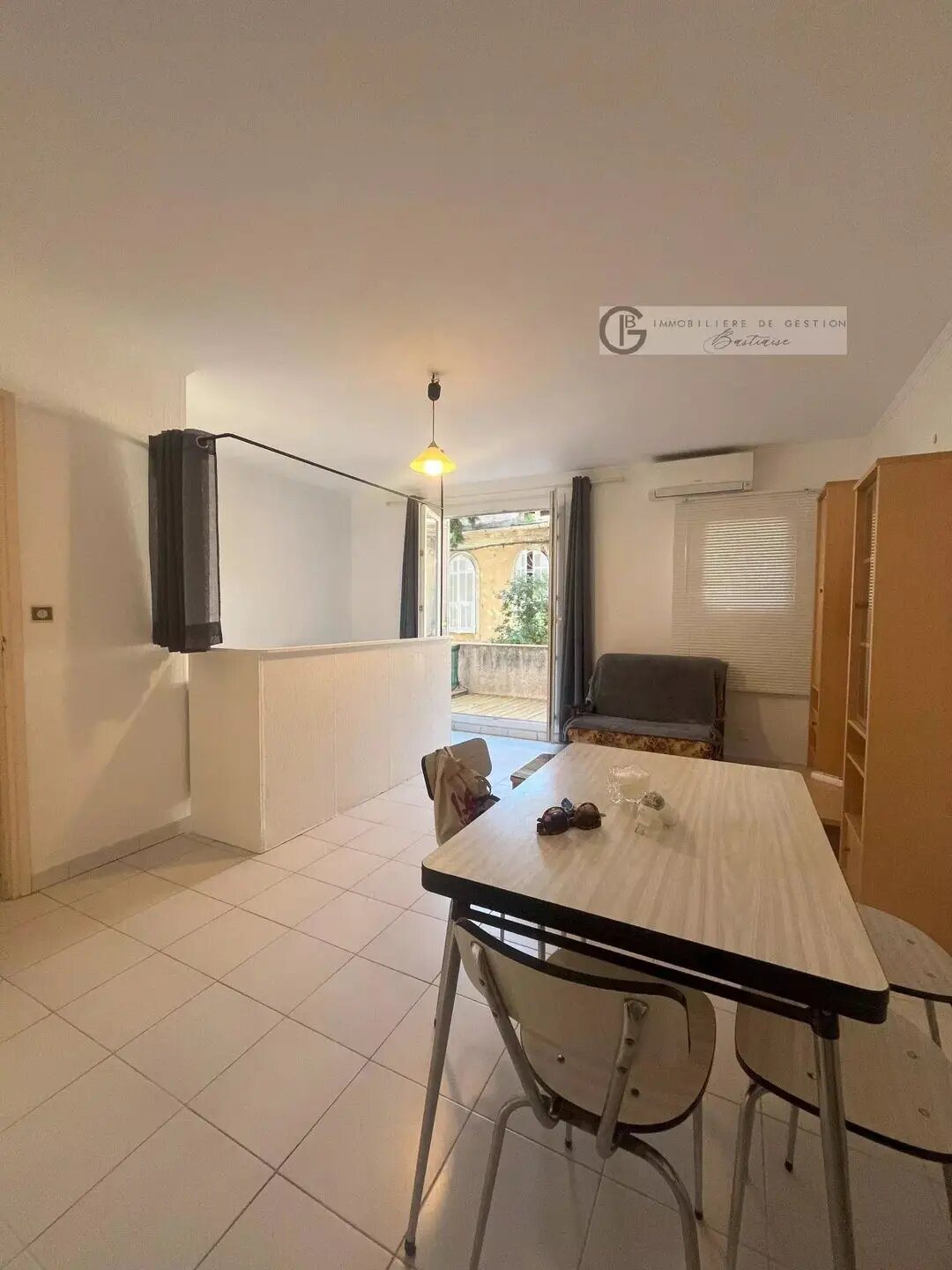 Appartement à louer, 32m², Bastia