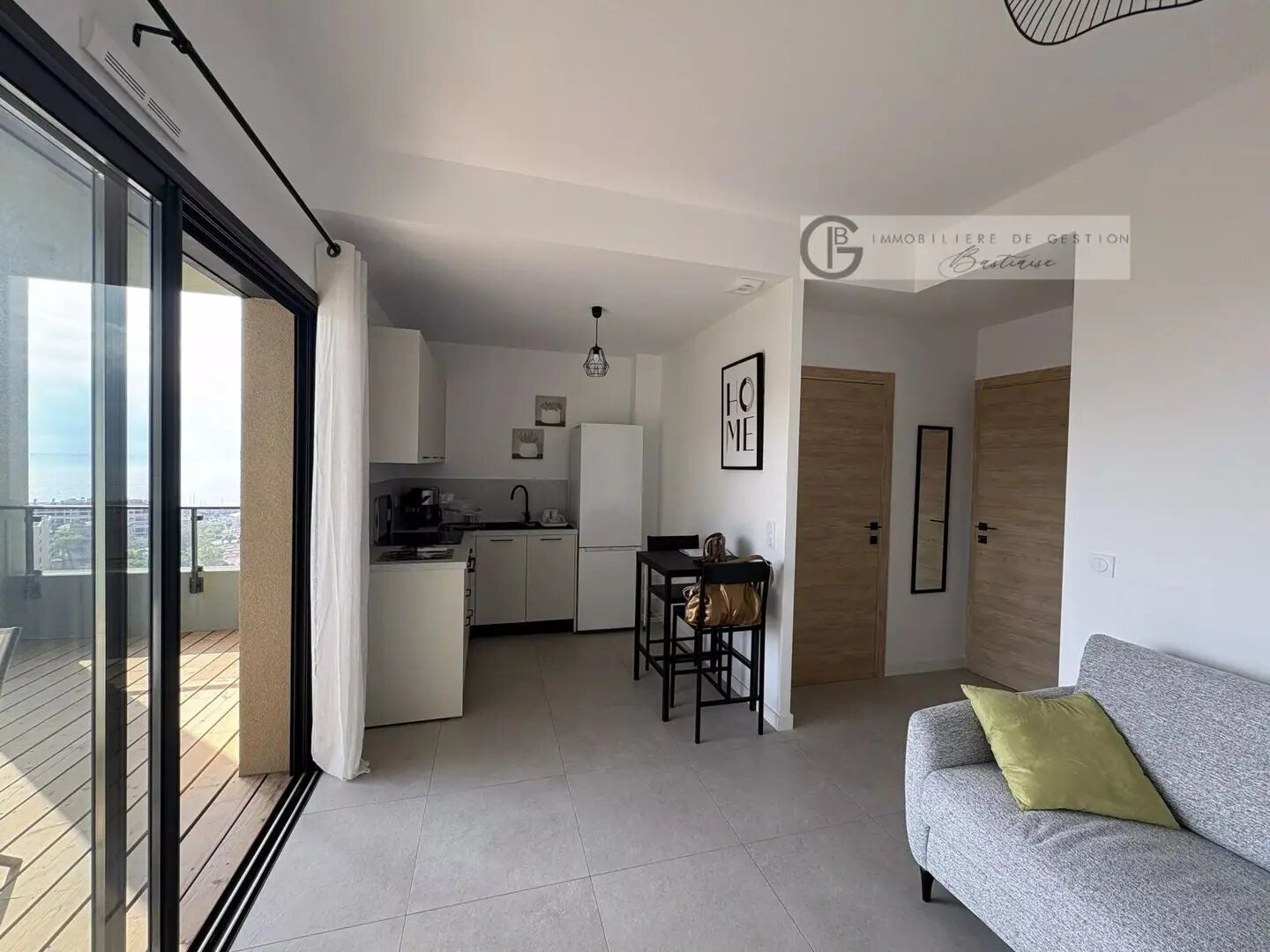 Appartement à louer, 27m², Bastia