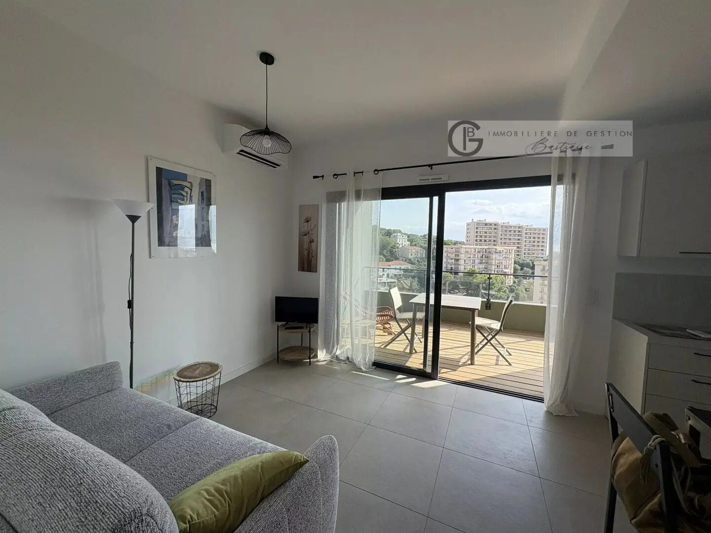Appartement à louer, 27m², Bastia