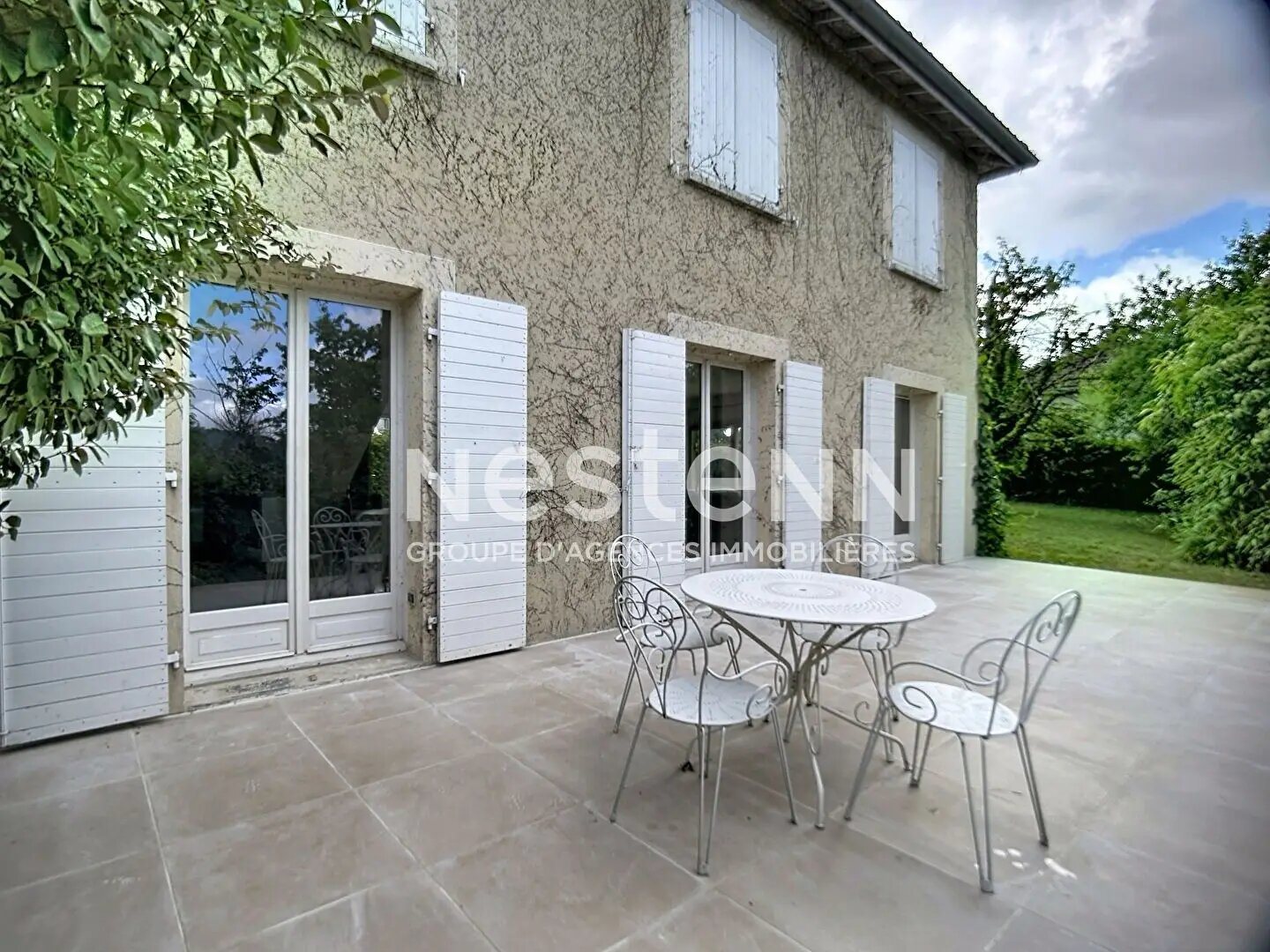 Maison à louer, 142m², Sathonay-Camp