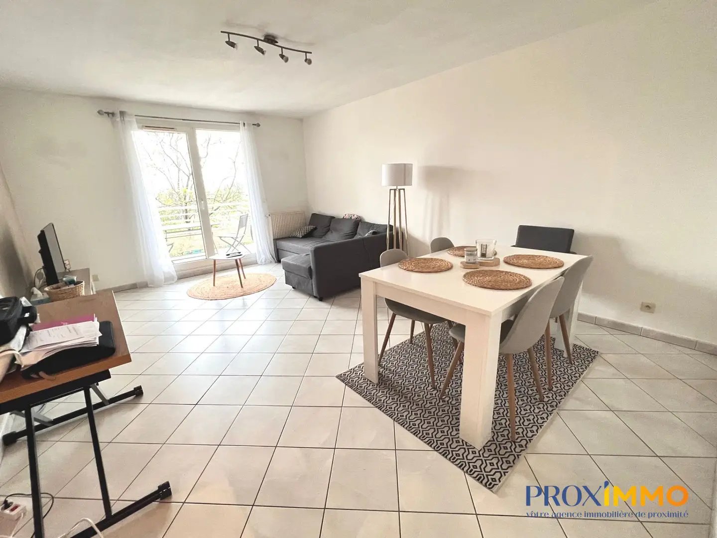 Appartement à louer, 68m², La Buisse