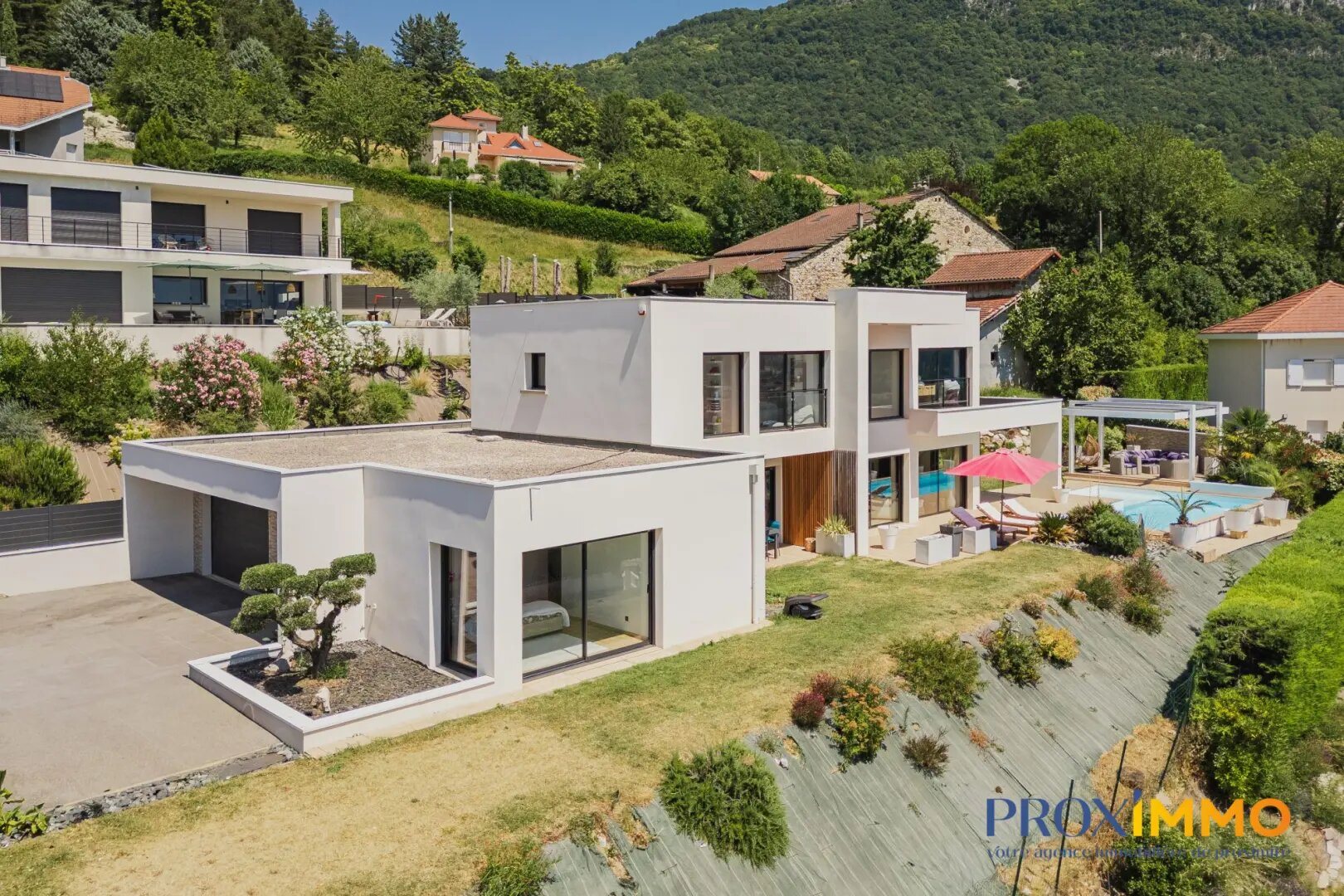Maison à vendre, 185m², La Buisse