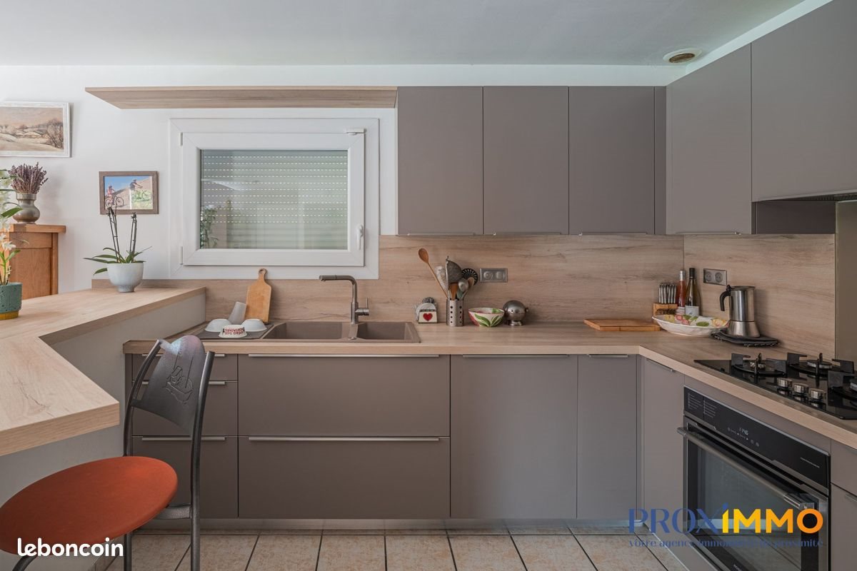 Maison à vendre, 167m², Voiron