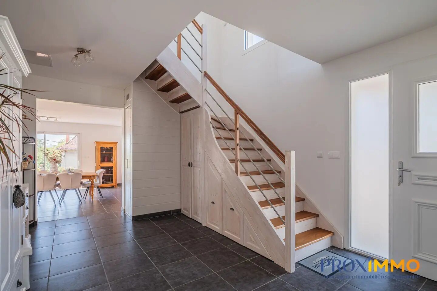 Maison à vendre, 195m², Bévenais