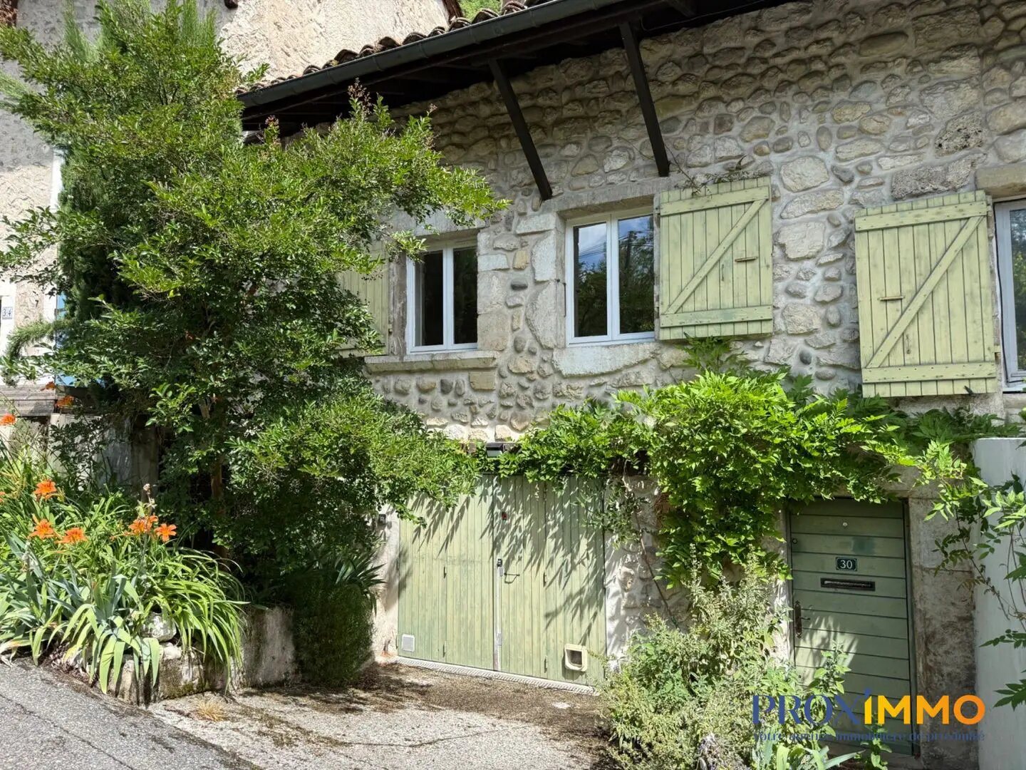 Appartement à vendre, 105m², La Buisse