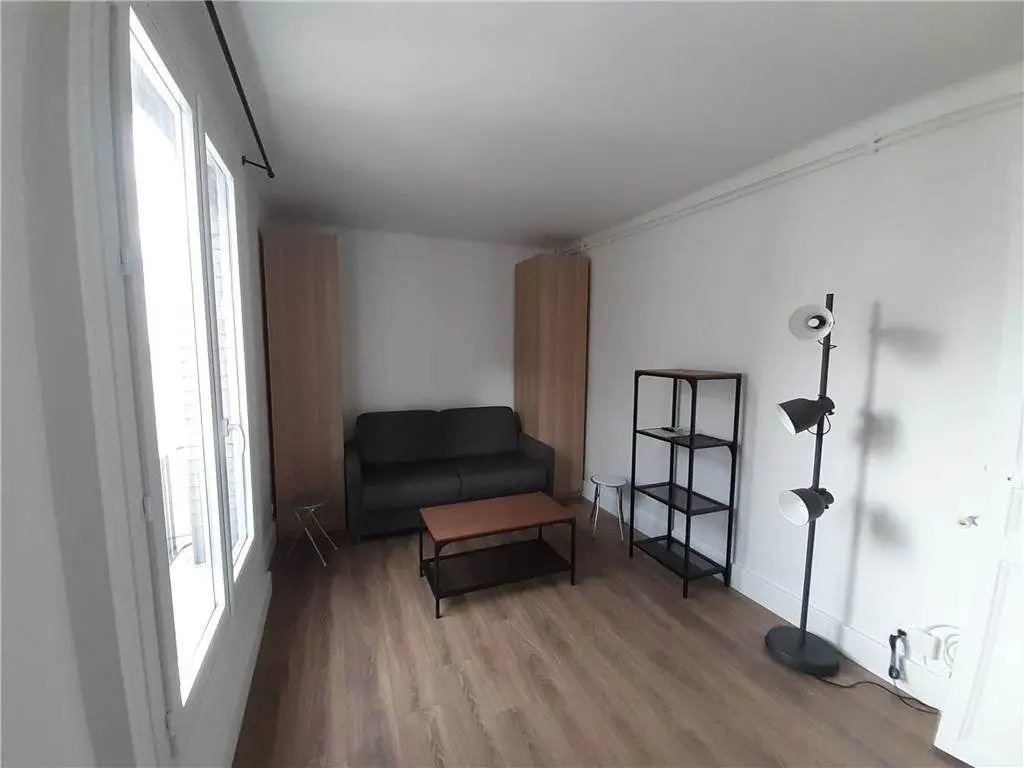 Appartement à louer, 18m², Paris 20ème