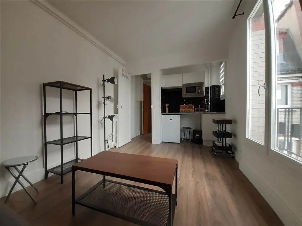 Appartement à louer, 18m², Paris 20ème