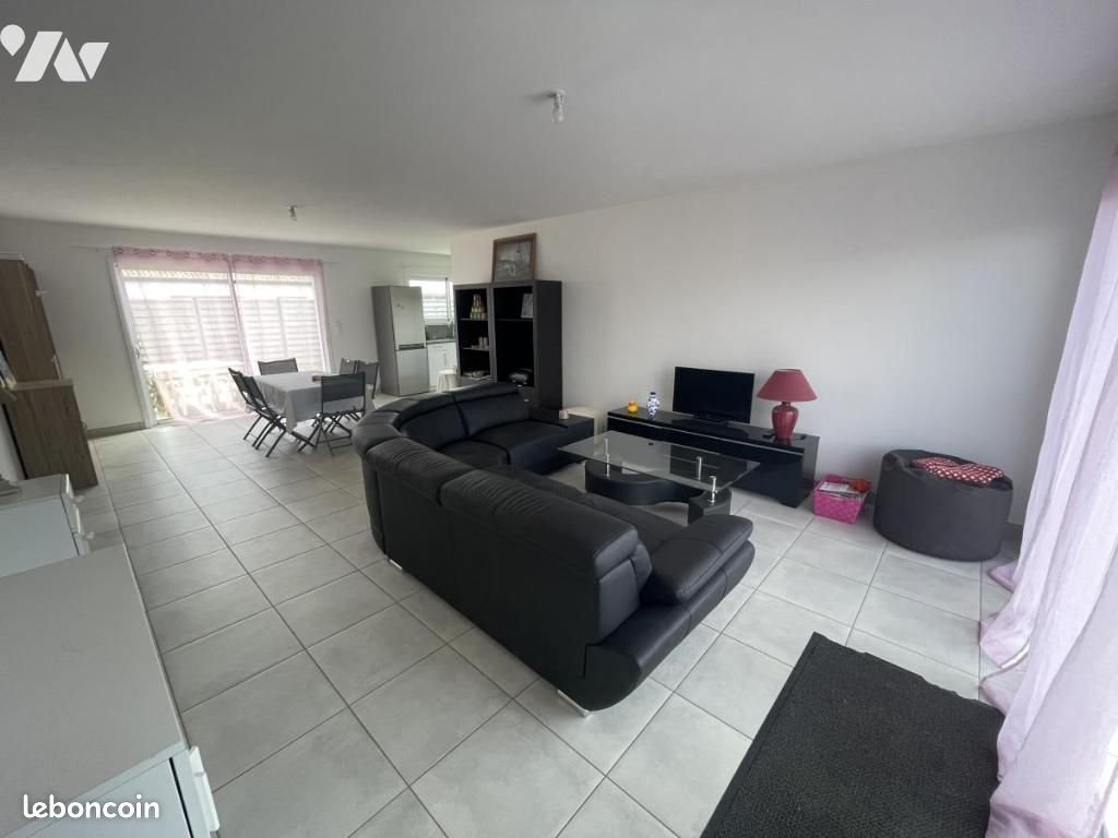 Maison à vendre, 93m², Saint-Hilaire-de-Chaléons