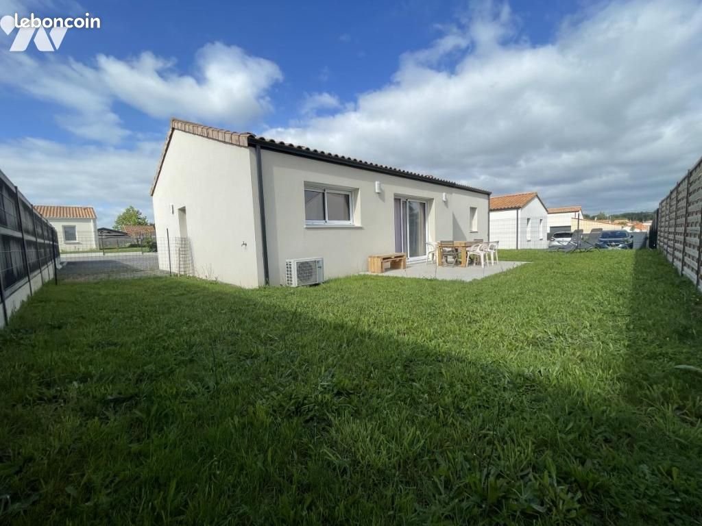 Maison à vendre, 93m², Saint-Hilaire-de-Chaléons