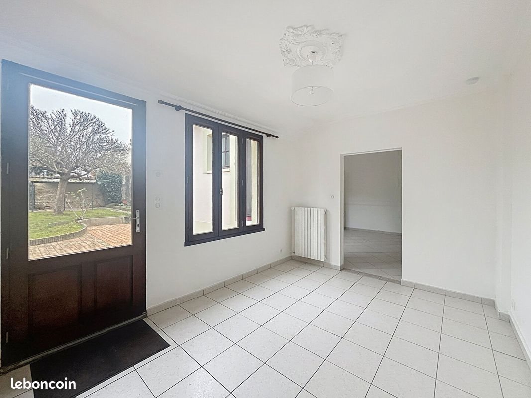 Maison à louer, 130m², Luçon