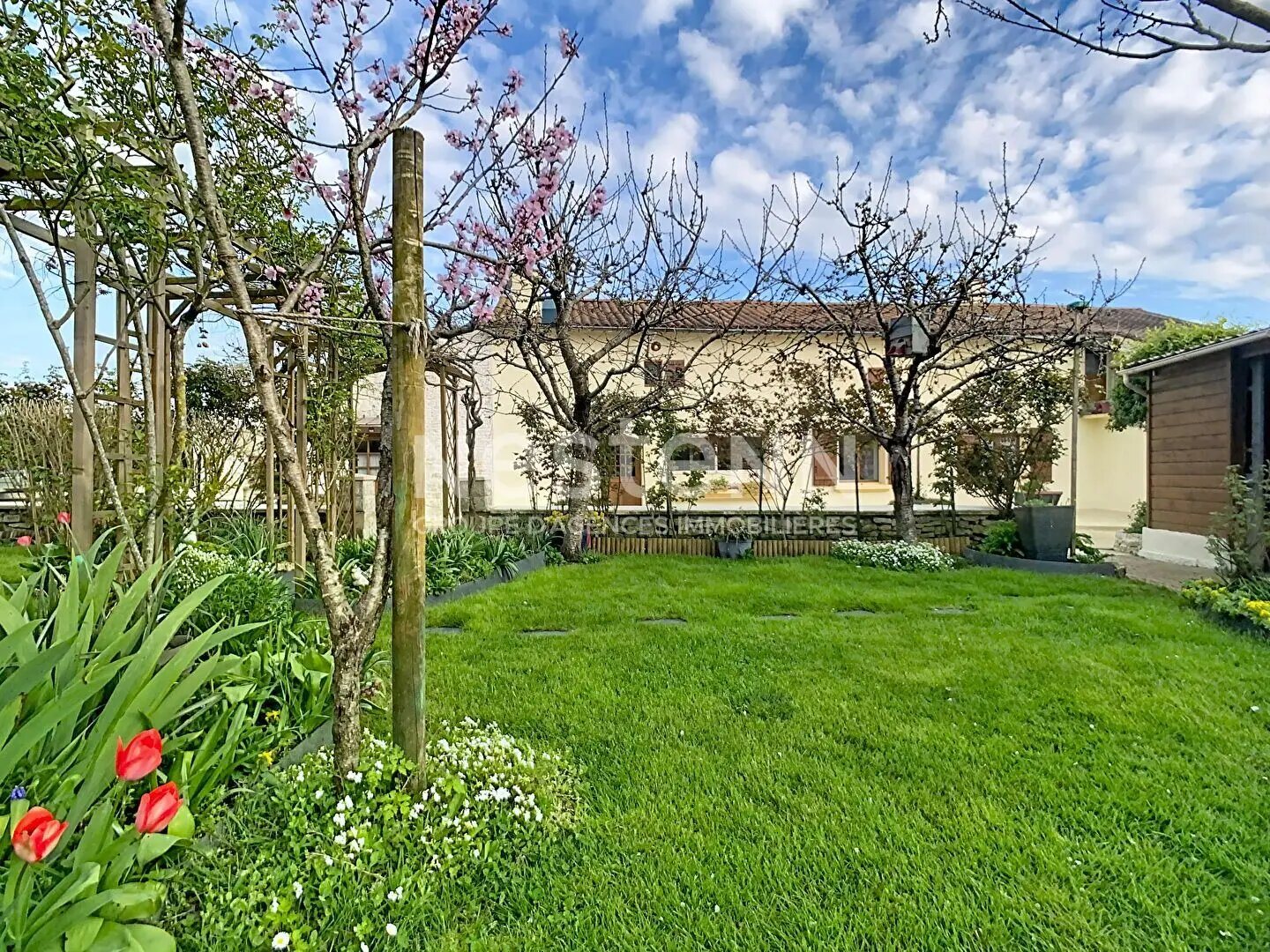 Maison à vendre, 290m², Chasnais