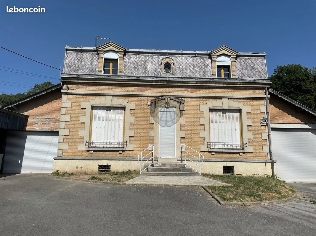 Maison à louer, 154m², Vauxbuin