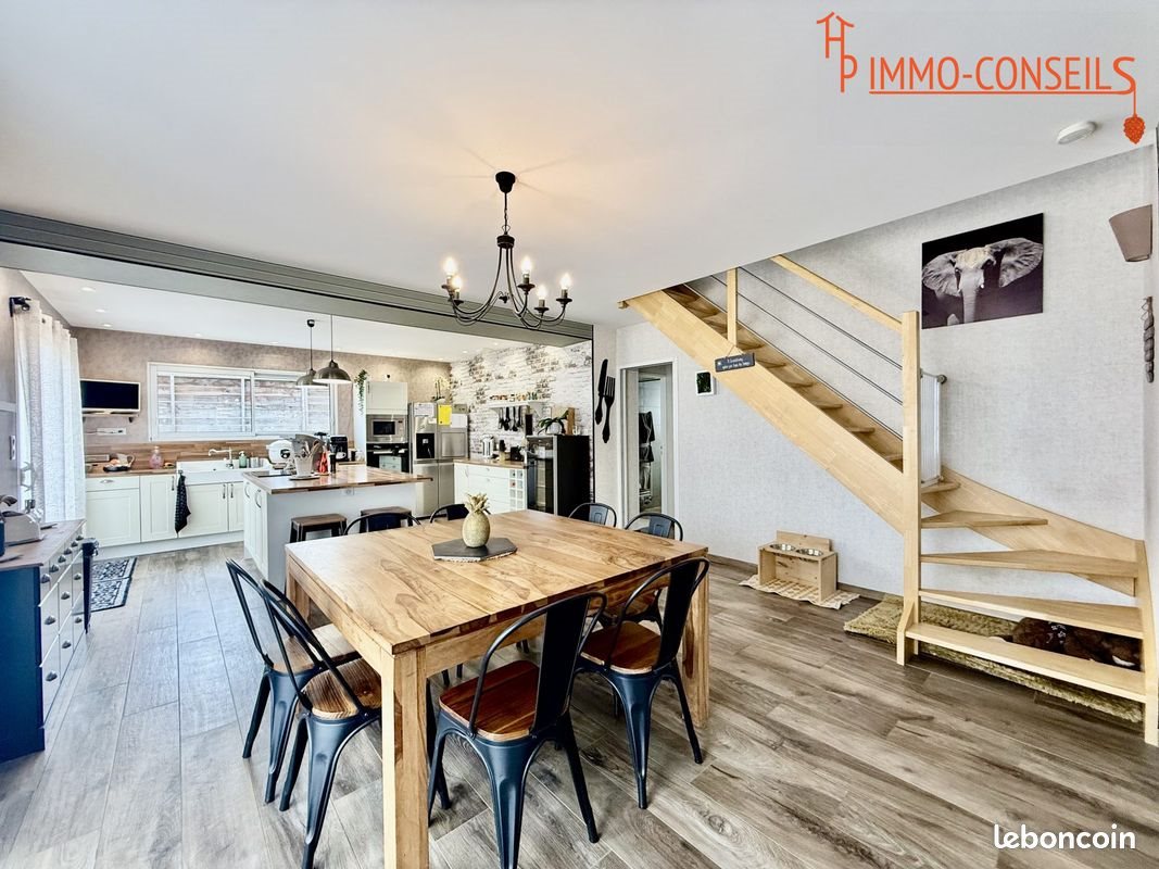 Maison à vendre, 139m², Grandchamp-des-Fontaines