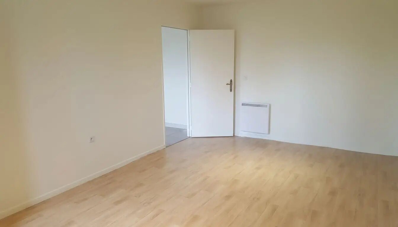 Appartement à louer, 90m², Mignières