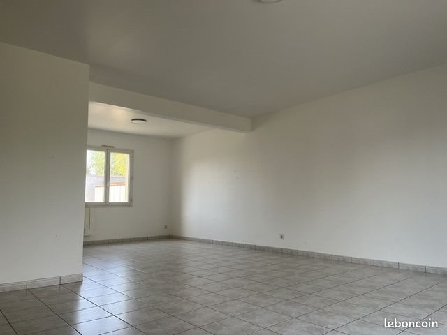 Maison à vendre, 92m², Issé