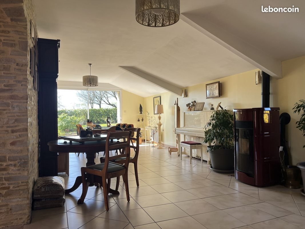 Maison à vendre, 350m², Erbray