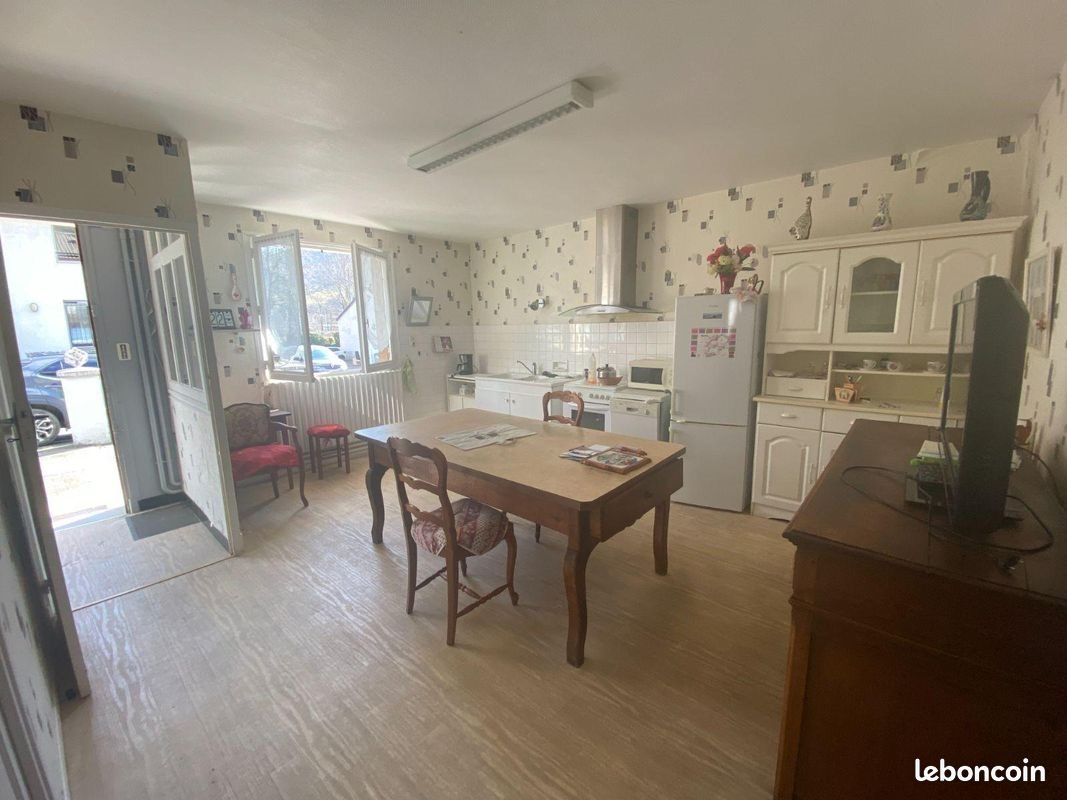 Maison à vendre, 110m², Saint-Martin-Valmeroux
