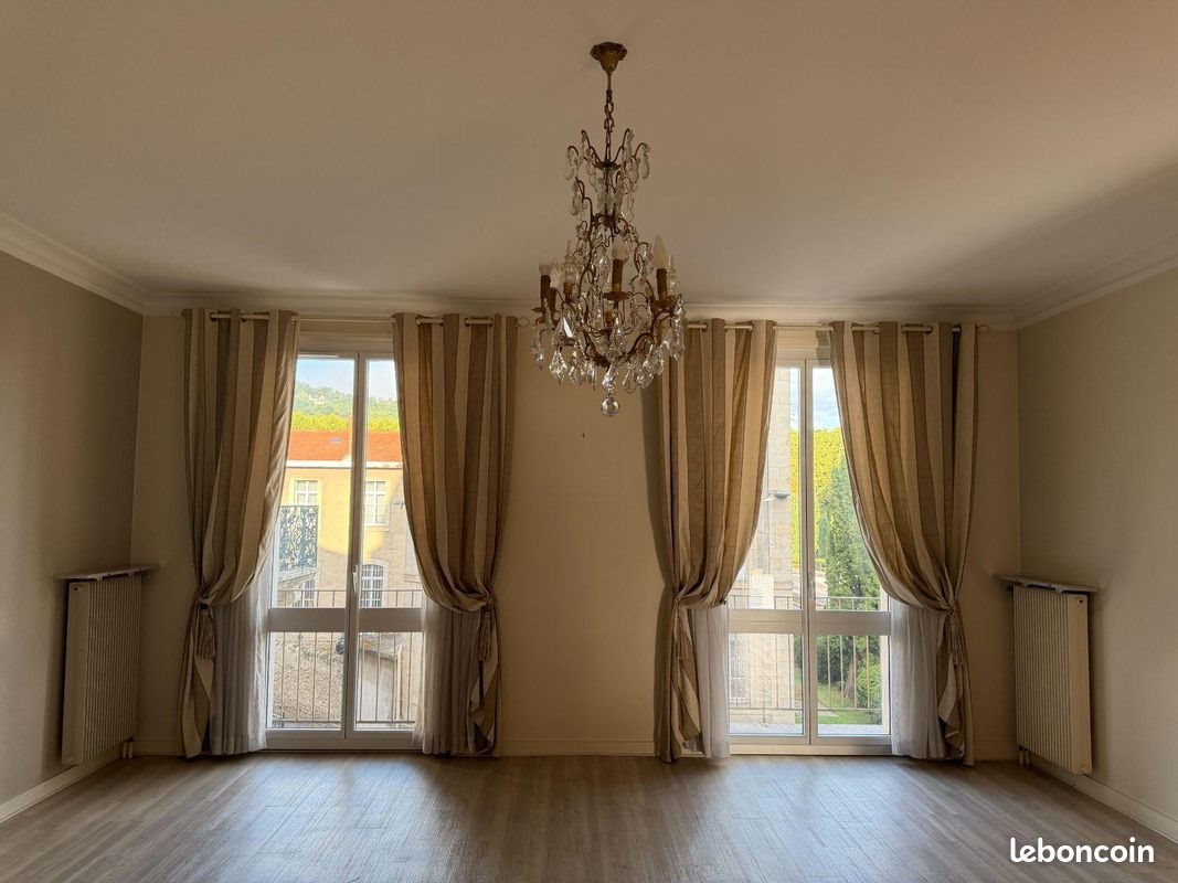 Appartement à louer, 118m², Le Puy-en-Velay