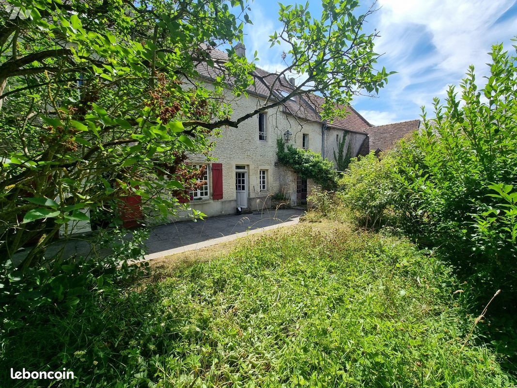 Maison à vendre, 210m², Saint-Aubin-d'Arquenay