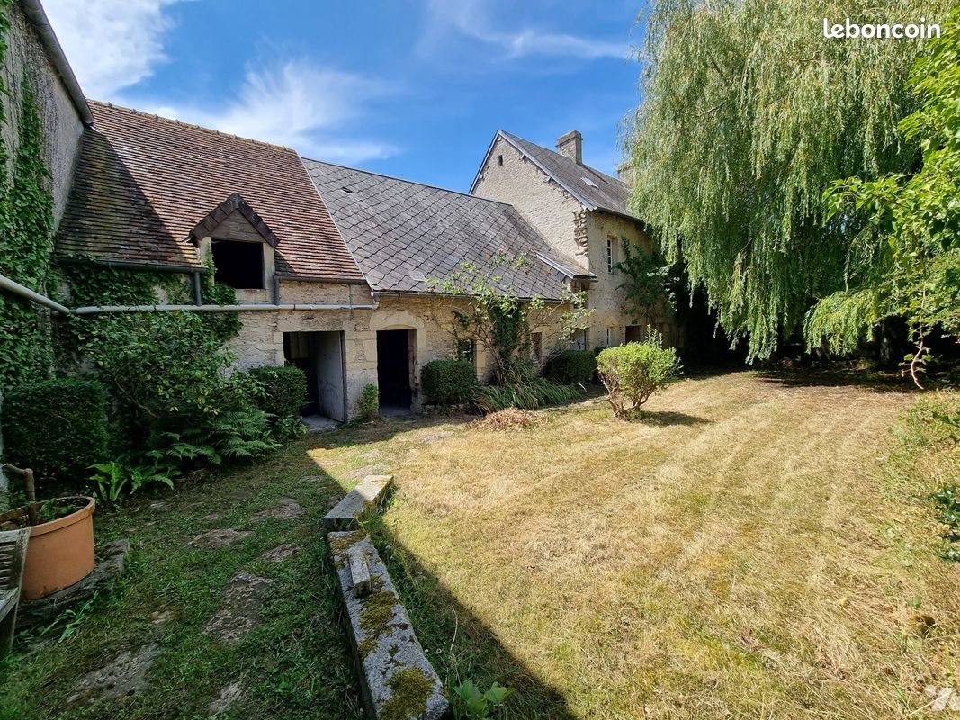 Maison à vendre, 210m², Saint-Aubin-d'Arquenay