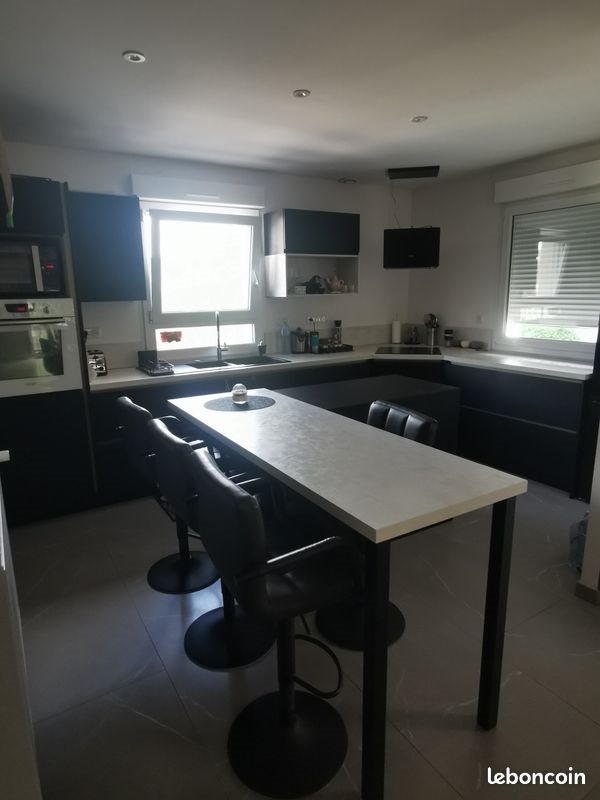 Maison à vendre, 170m², Ornans