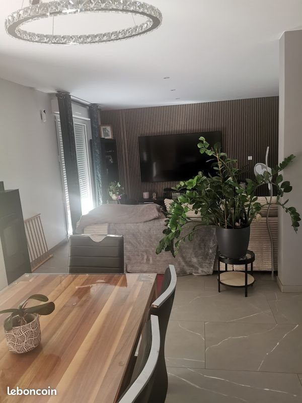 Maison à vendre, 170m², Ornans