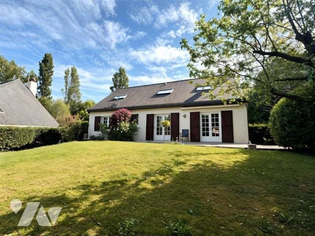 Maison à vendre, 155m², Avrillé