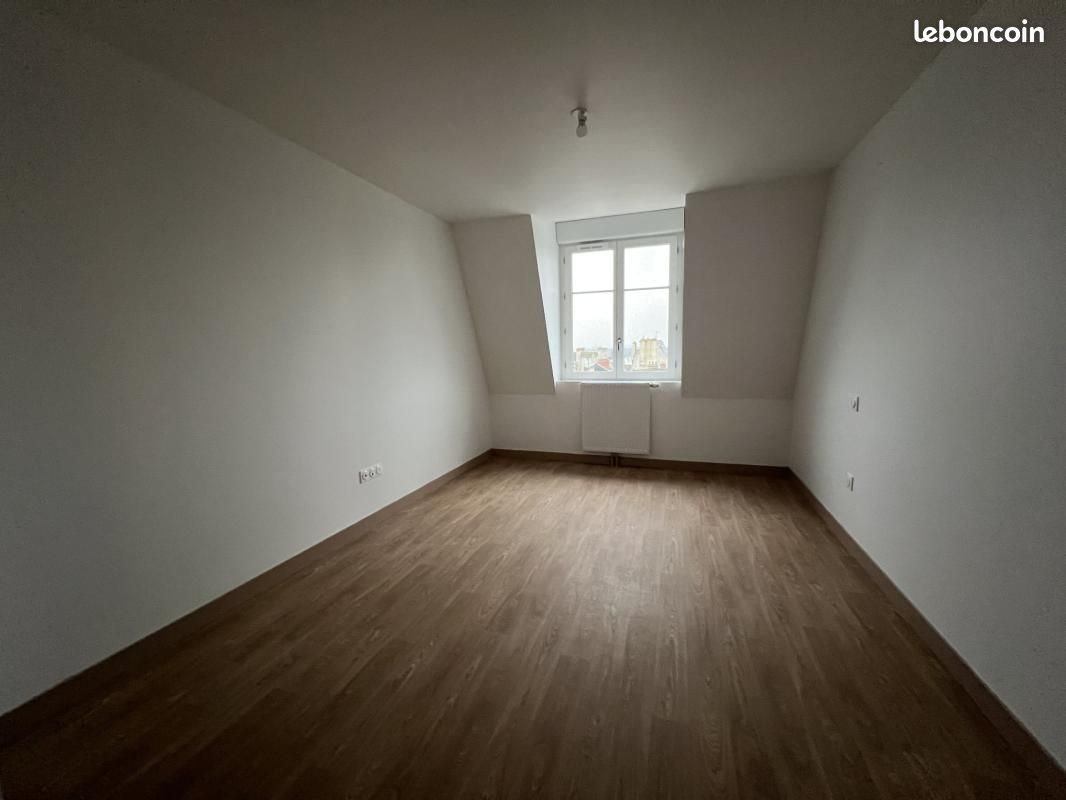 Appartement à louer, 82m², Alençon