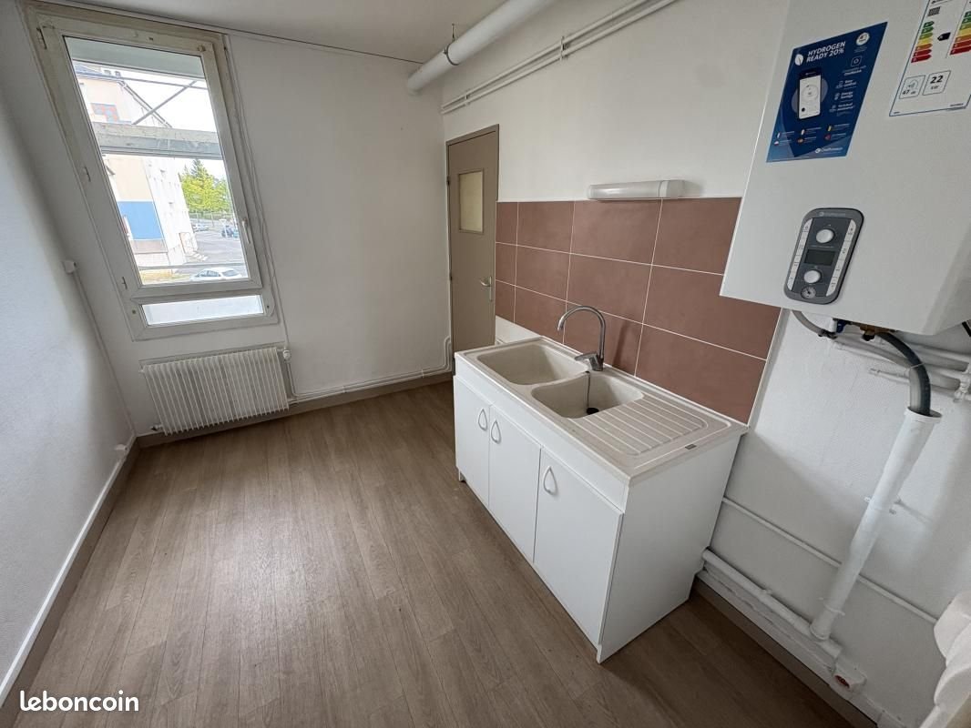 Appartement à louer, 72m², Alençon