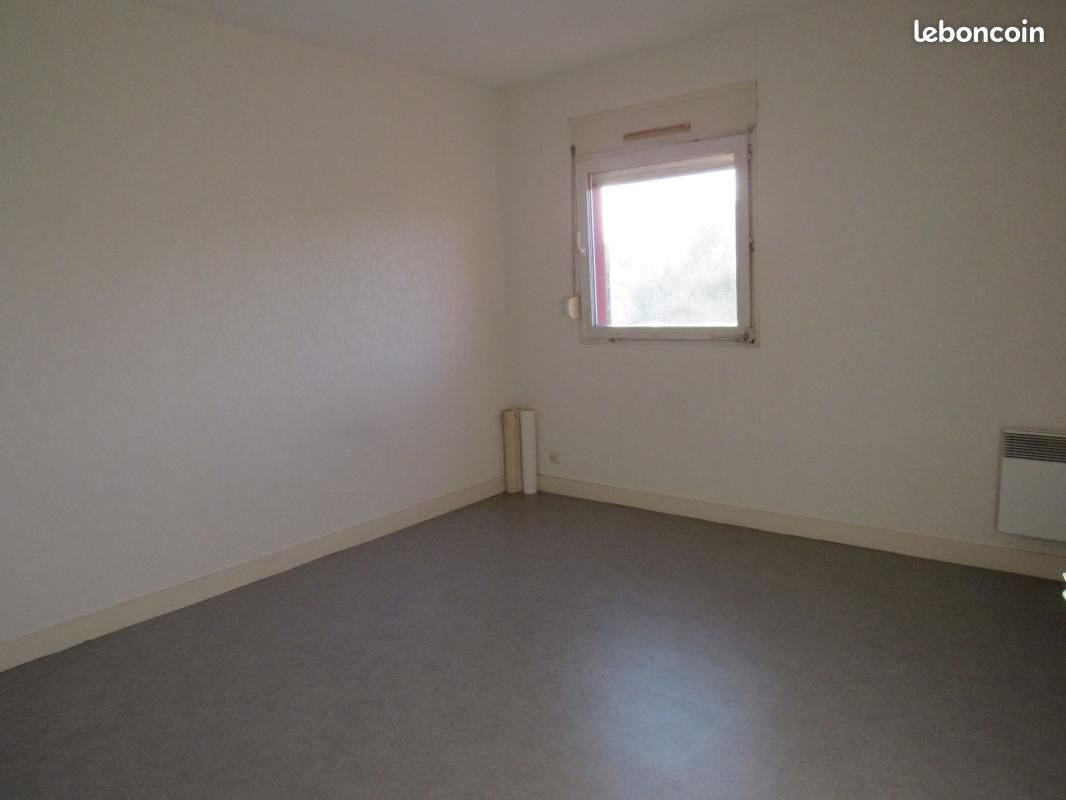 Appartement à louer, 52m², Sainte-Gauburge-Sainte-Colombe