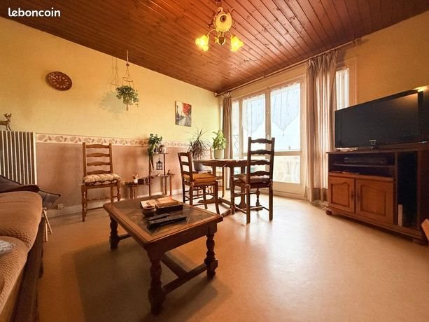 Appartement à vendre, 77m², Saint-Max
