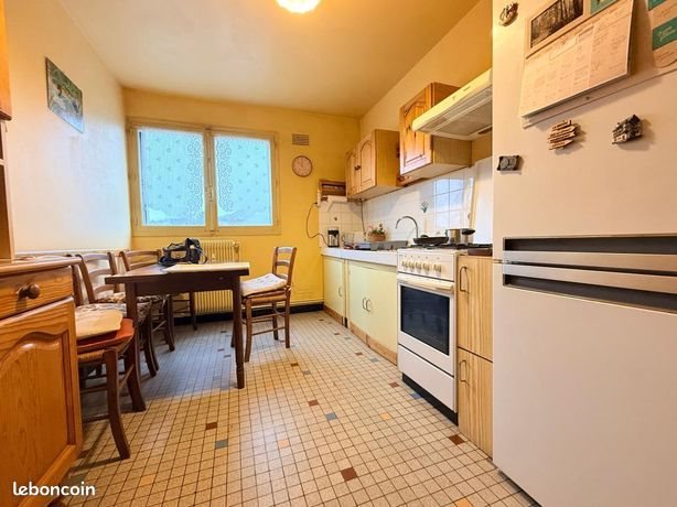 Appartement à vendre, 77m², Saint-Max
