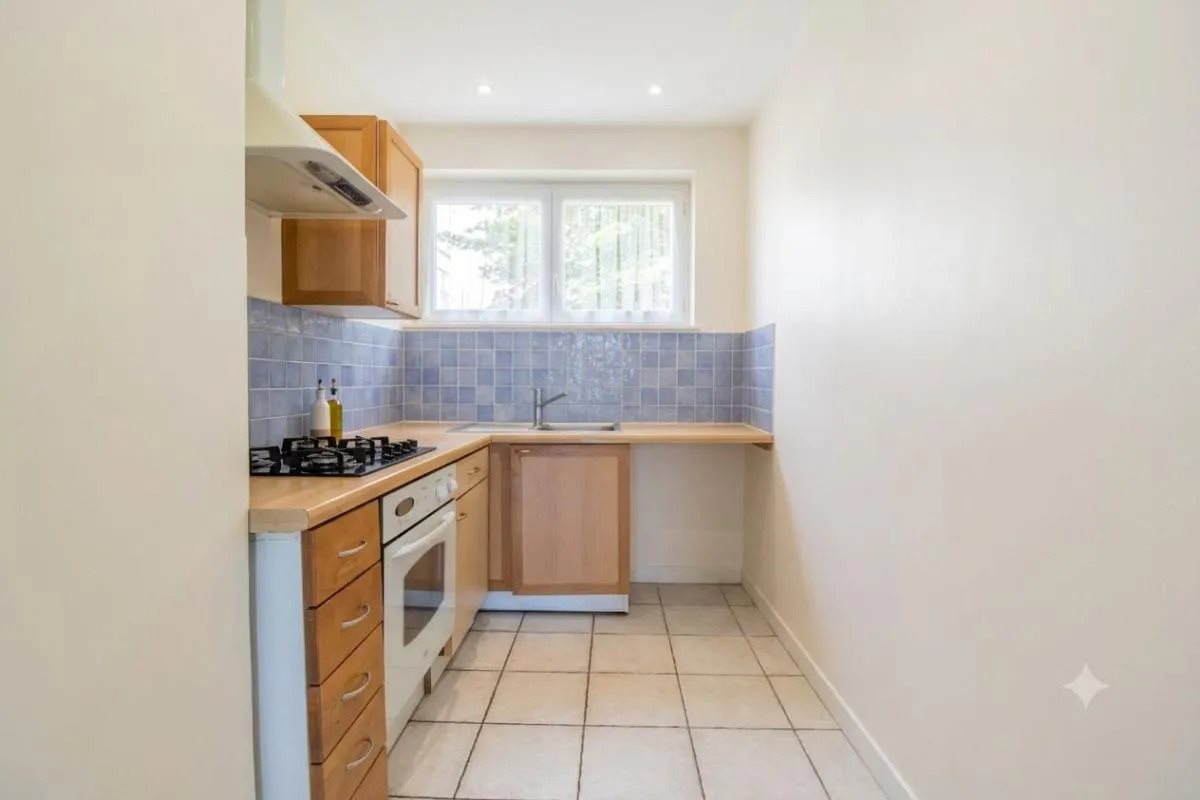 Appartement à vendre, 75m², Saint-Max