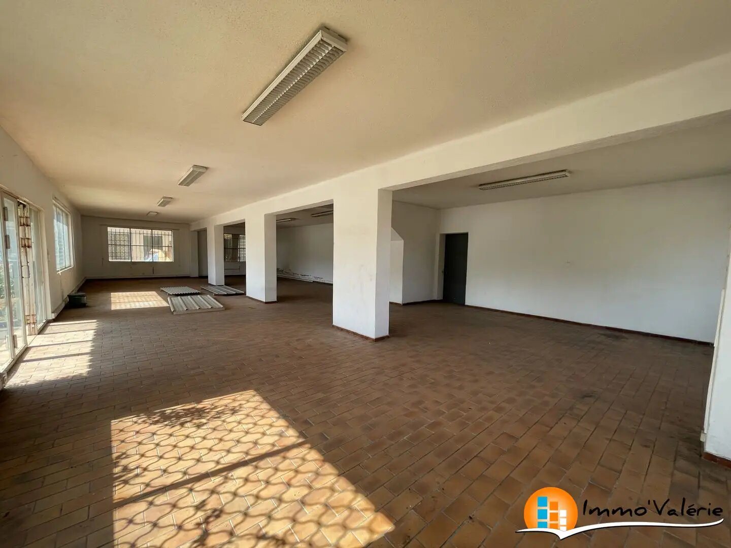 Appartement à vendre, 352m², Charmes