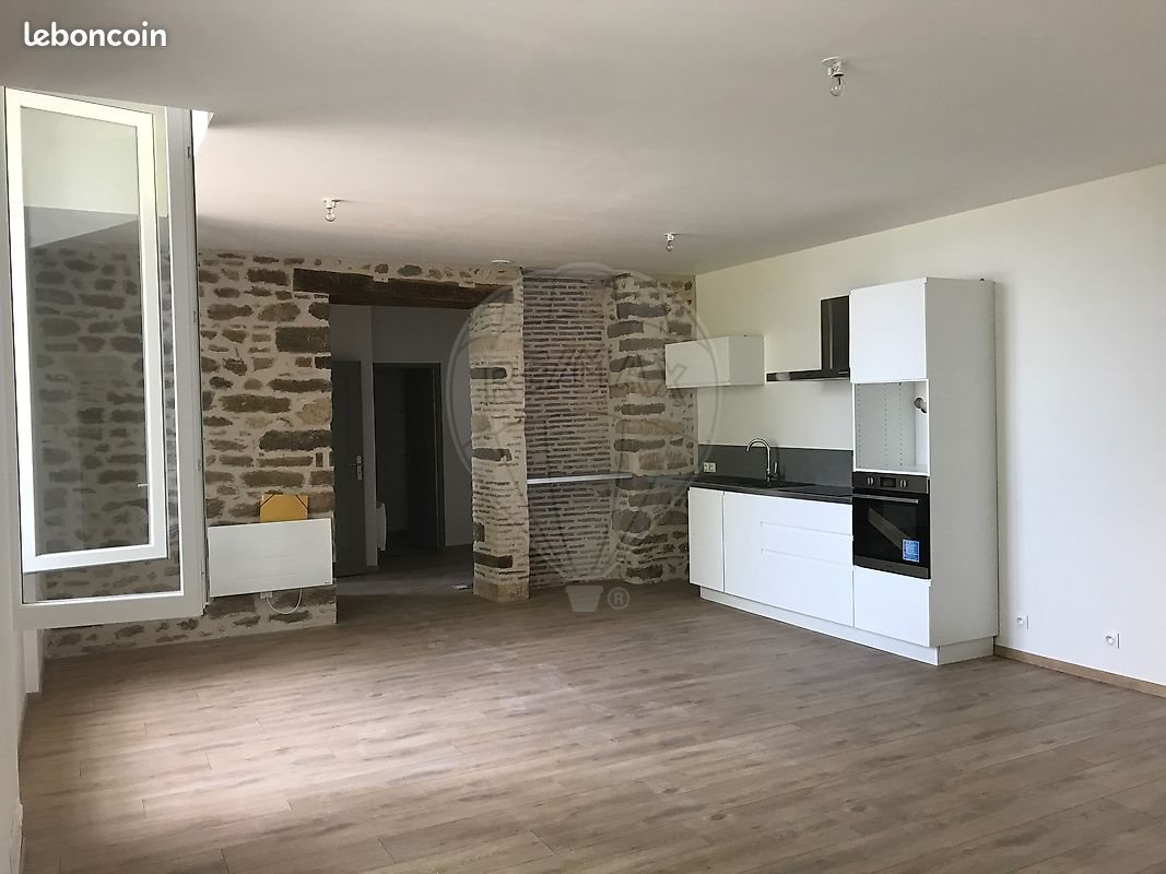 Appartement à louer, 72m², Couches