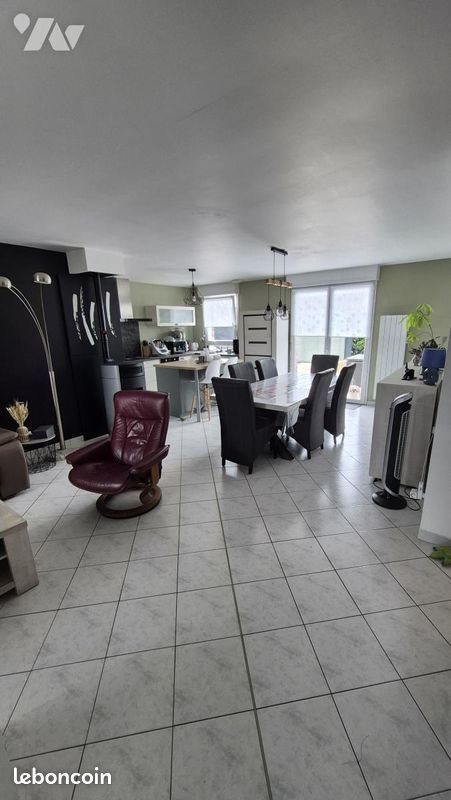 Maison à louer, 95m², Vendin-le-Vieil