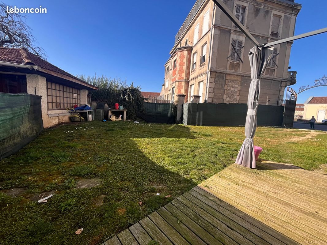 Appartement à louer, 100m², Commercy