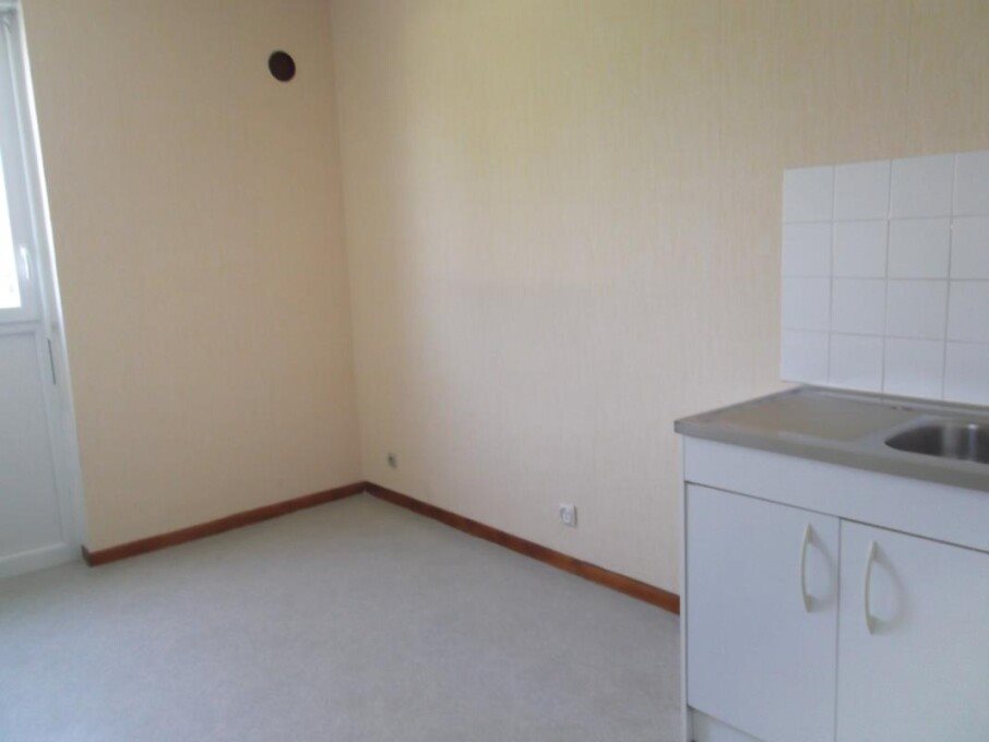 Appartement à louer, 77m², Harréville-les-Chanteurs
