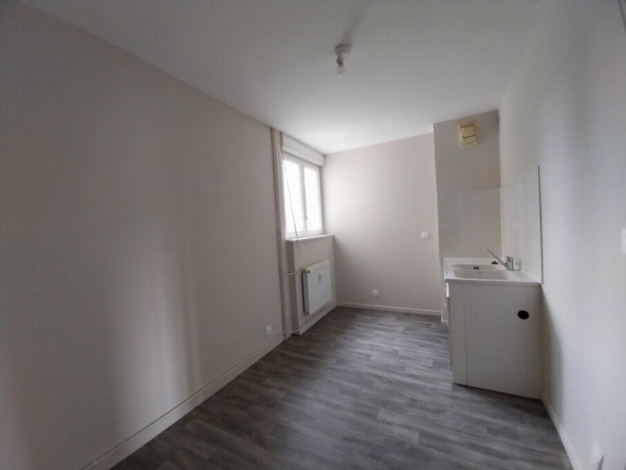 Appartement à louer, 75m², Froncles