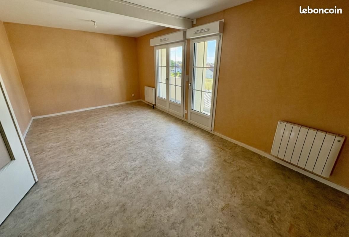 Appartement à louer, 52m², Longeau-Percey