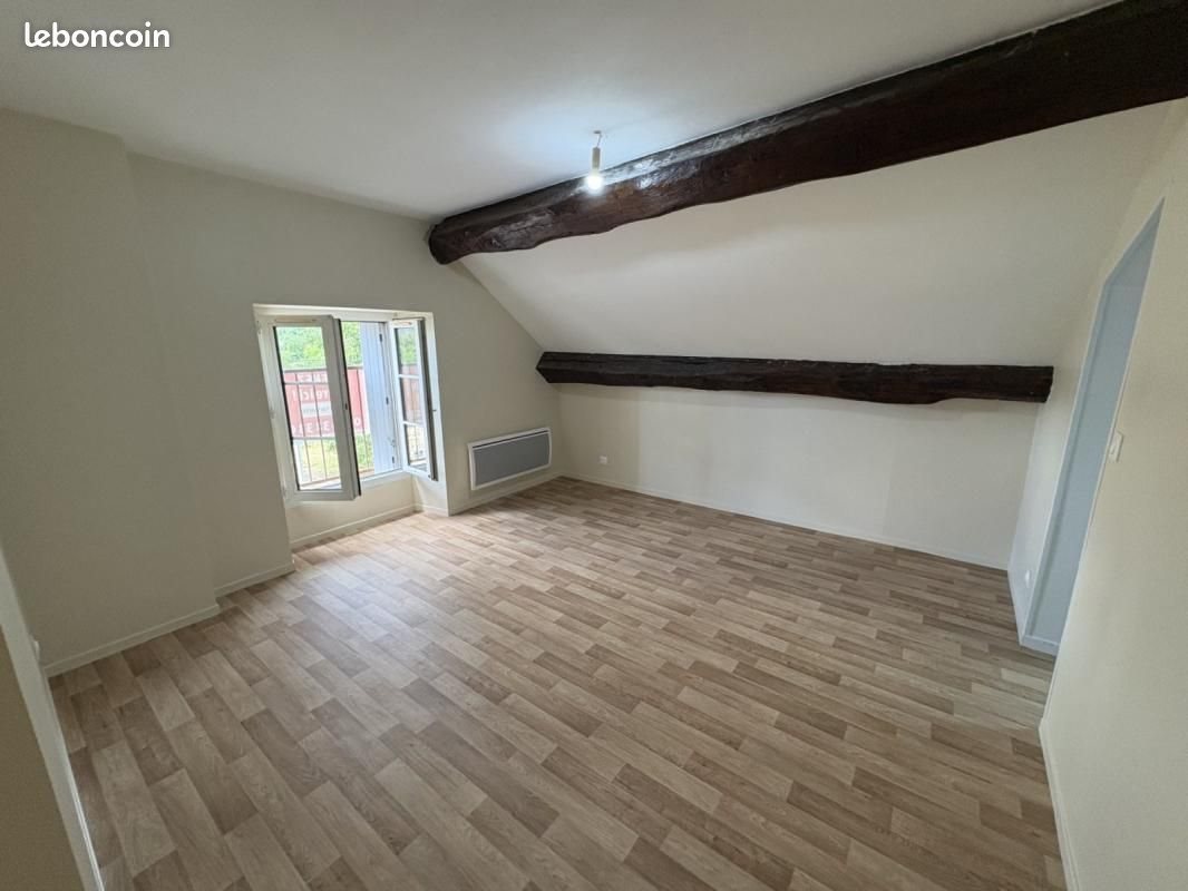 Appartement à louer, 32m², Rolampont