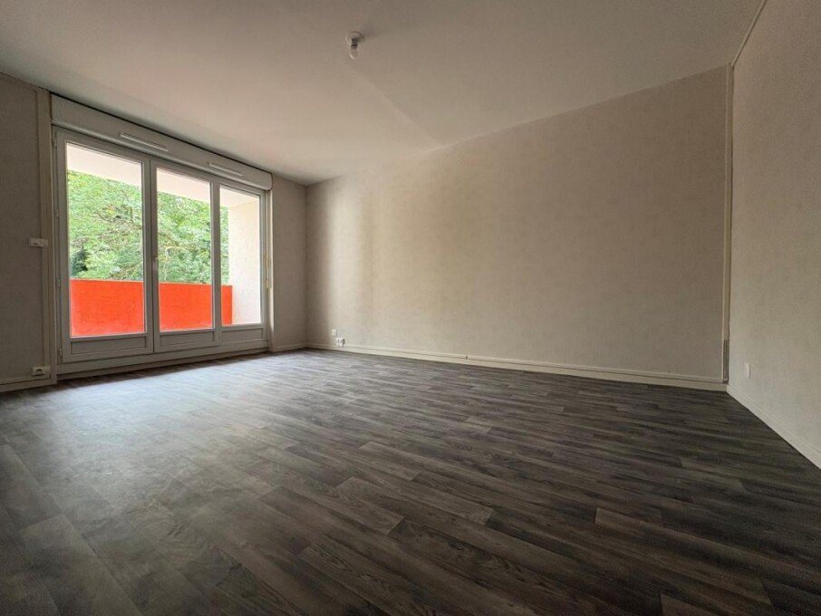 Appartement à louer, 52m², Wassy