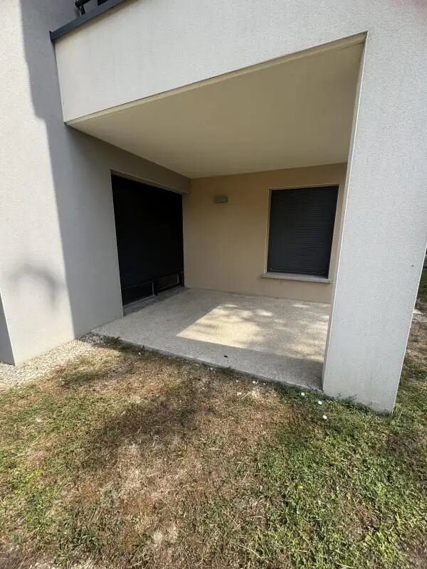 Appartement à louer, 65m², Saint-Julien-les-Villas