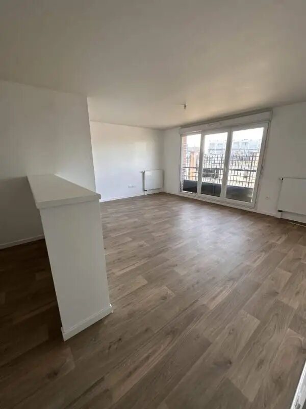 Appartement à louer, 80m², Montereau-Fault-Yonne