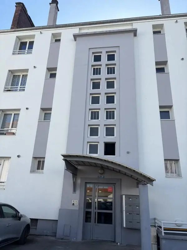 Appartement à louer, 54m², La Chapelle-Saint-Luc
