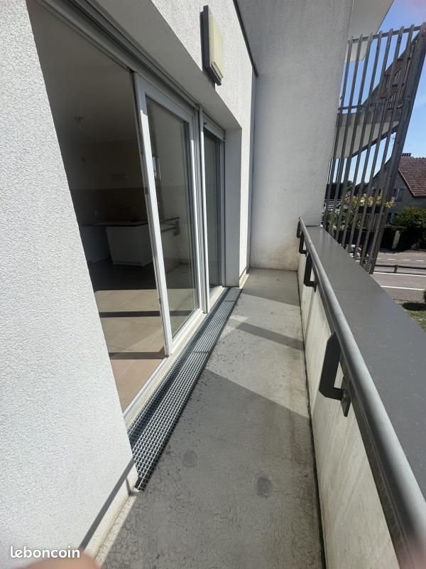 Appartement à louer, 47m², Saint-Julien-les-Villas