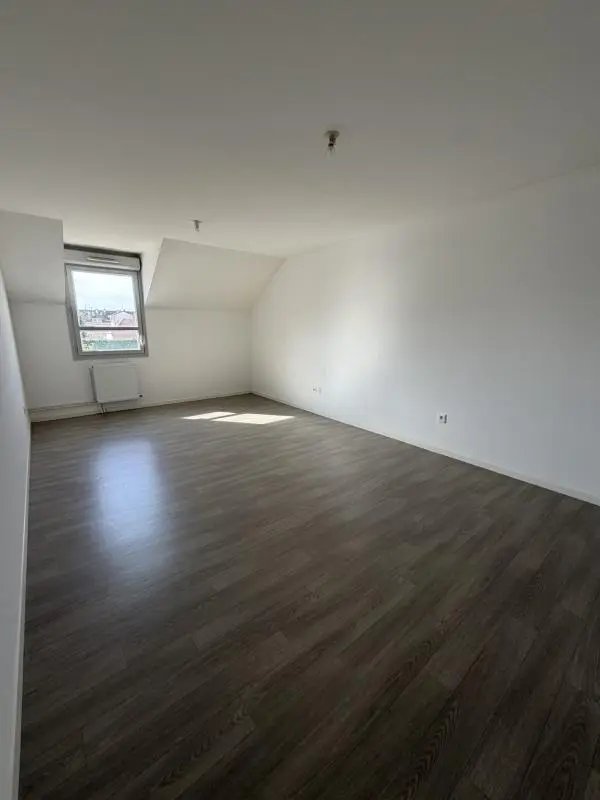 Appartement à louer, 101m², Troyes