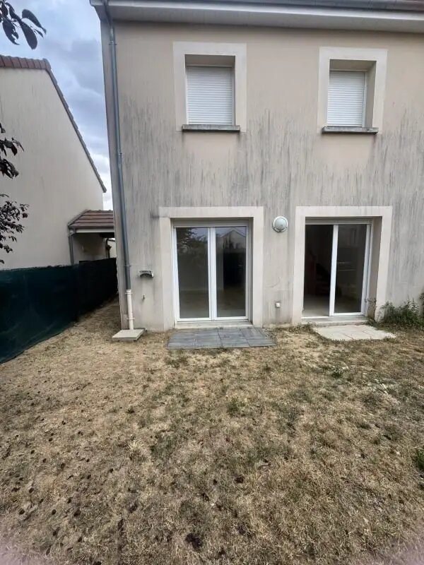 Appartement à louer, 84m², Bréviandes